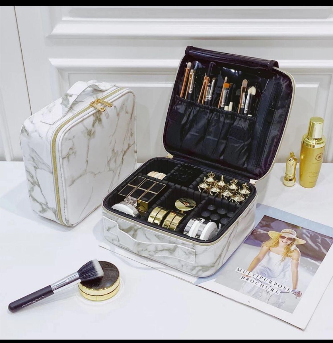 Croc-Embossed Premium Travel Beauty Case - Spacious Cosmetic Organizer Bag
